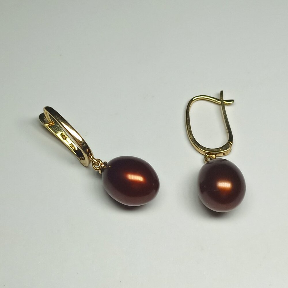 14k Gold Chocolate/ Brown Pearl Dangle Earrings.